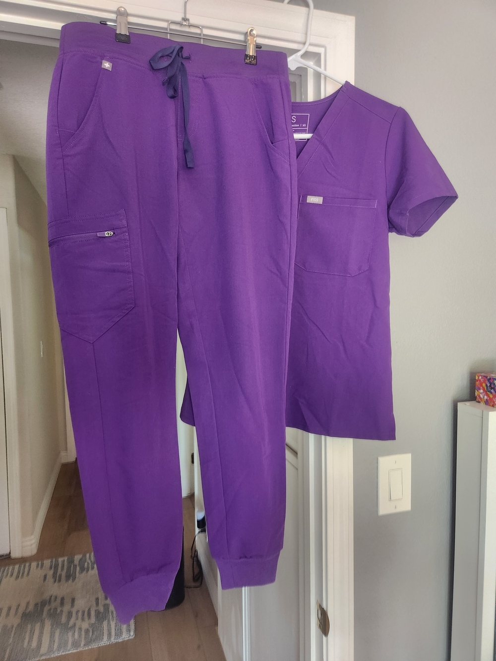 FIGS Women's Scrub Set. Purple. XS Top, Small pant.